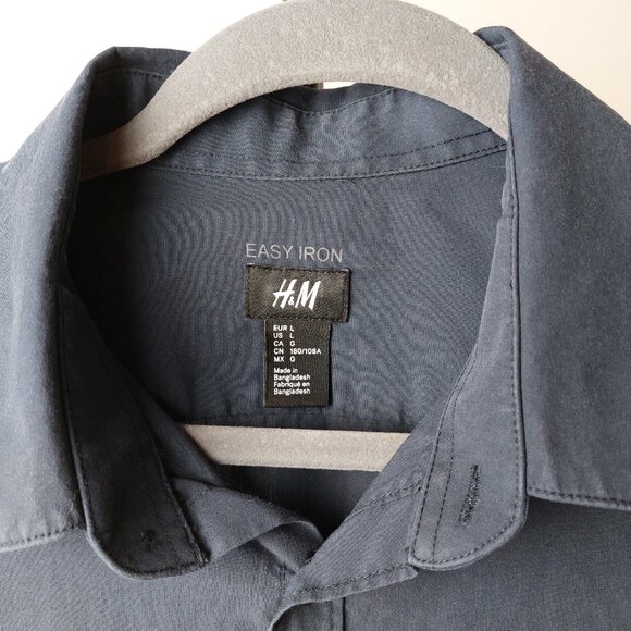 Two Mens Dress Shirts Black and Navy Blue - H&M Easy Iron - Size Large - Picture 5 of 7
